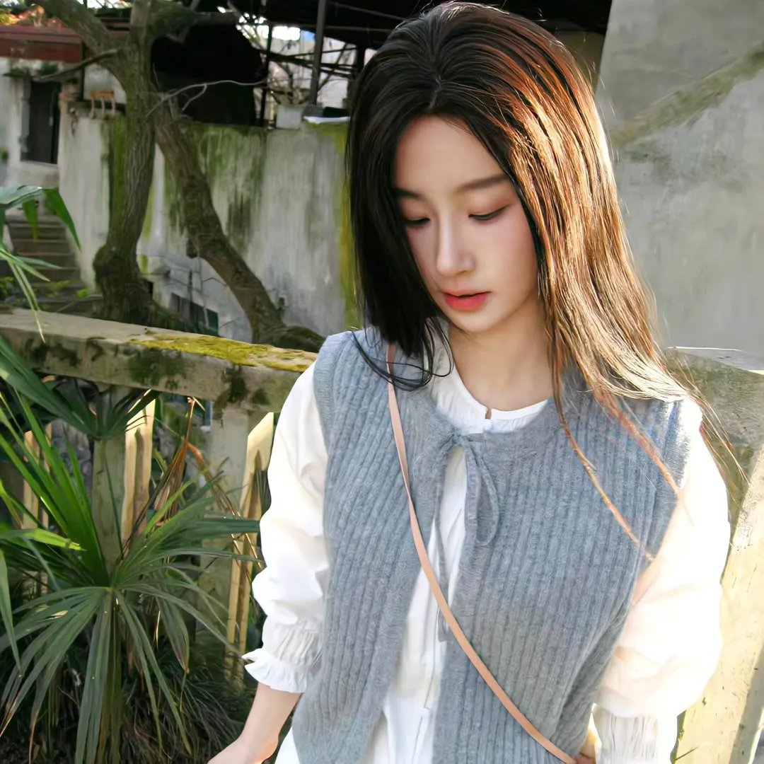 彩凤云裳